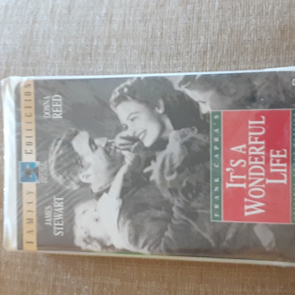 It's wonderful life v h s brand new